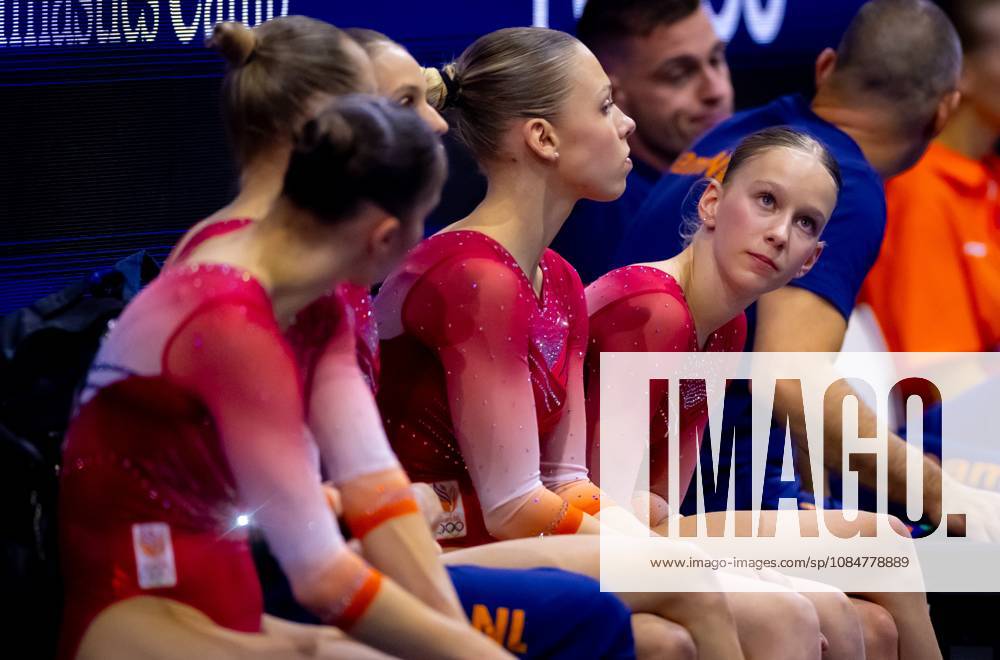 ROTTERDAM - Vera Ubbink during the qualifications at the World Gymnastics Championships in Rotterdam Ahoy. IRIS VAN DEN BROEK ANP ANPxSportx IVx 572979663 originalFilename: 572979663