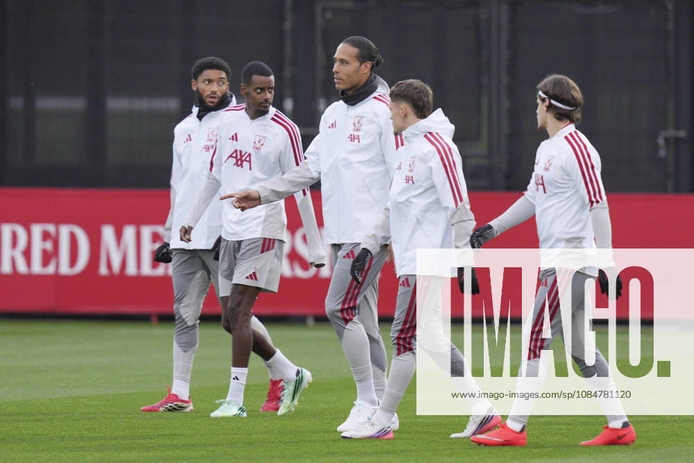 Liverpool Training, Champions League Virgil van Dijk of Liverpool FC leads out the players before the Liverpool Training Session ahead of the UEFA Champions League Matchday 3 v Villarreal CF, AXA Training Centre, Liverpool, United Kingdom on 19 October 2026 Credit: Steve Flynn Every Second Media Editorial use only. All images are copyright Every Second Media Limited. No images may be reproduced without prior permission.
