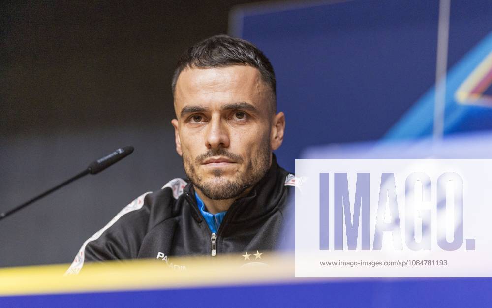 PORTO - Filip Kostić of PSV Eindhoven during a press conference, PK, Pressekonferenz the day before the Champions League match between Porto and PSV Eindhoven at the Estadio Do Dragao, on October 19, 2026 in Porto, Portugal. MORITZ MUELLER ANP ANPxSportx IVx 572984518 originalFilename: 572984518