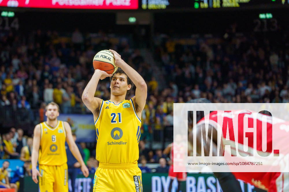 Pictured: Brandon Angel taking a free throw. ALBA BERLIN, 21 19 10 2026, Alba Berlin BMA365 Bamberg Baskets, BBL Cup Round of 16, Basketball, 2026–27 Season, Uber Arena