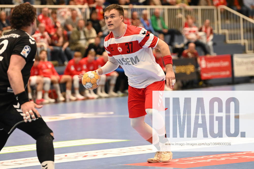 Max Neuhaus TuSEM Essen vs. TV Emsdetten, October 19, 2026, Max Neuhaus TuSEM Essen, 2nd Handball Bundesliga: TuSEM Essen vs. TV Emsdetten on October 19, 2026, at the Sporthalle am Hallo, Essen. Final score: 32–25 in front of 2,132 spectators