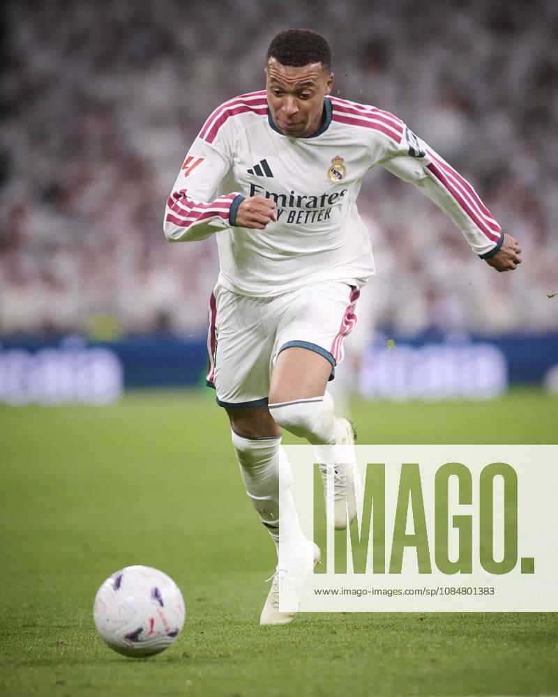 LaLiga - Real Madrid CF v Sevilla FC Real Madrid CF’s Kylian Mbappe during La Liga match. October 18 ,2026. Photo by Ropero AlterPhotos ABACAPRESS.COM Madrid Madrid Spain