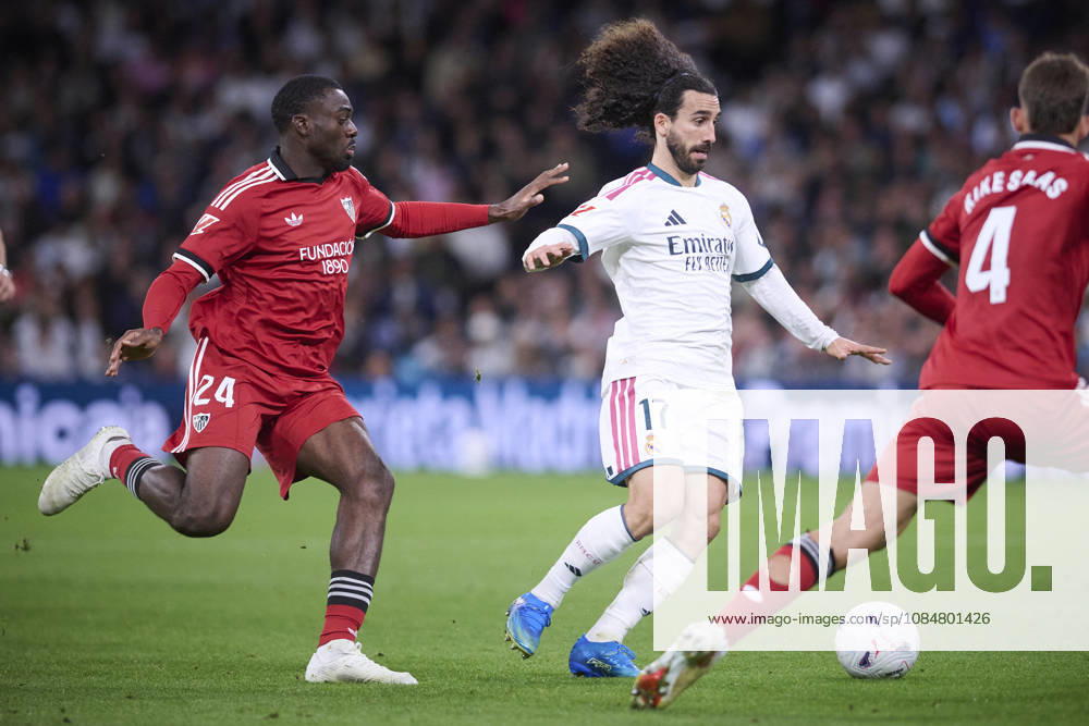 LaLiga - Real Madrid CF v Sevilla FC Real Madrid CF’s Marc Cucurella (r) and Sevilla FC’s Youssouf Fofana during La Liga match. October 18 ,2026. Photo by Ropero AlterPhotos ABACAPRESS.COM Madrid Madrid Spain