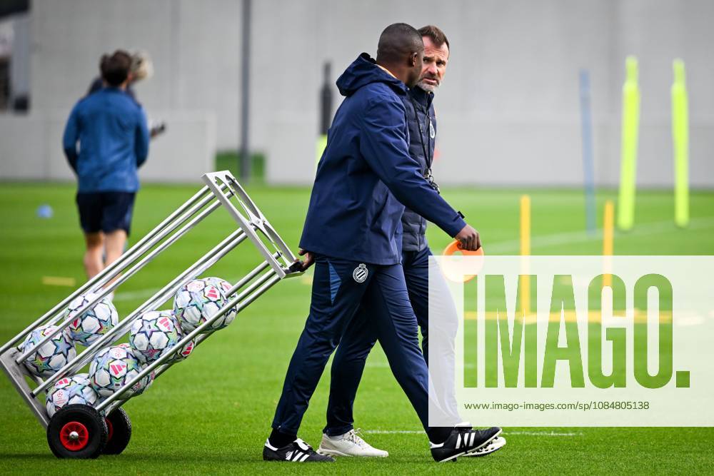 Club Brugge v RC Lens - UEFA Champions League preparations Club Brugge s head coach Ivan Leko and assistant coach Joseph Akpala pictured during a training session of football team Club Brugge KV, on Tuesday 20 October 2026 at the team s basecamp in Westkapelle (Knokke-Heist), Belgium, as preparation for the the UEFA Champions League game against RC Lens. (Photo News Elias Rom) Knokke-Heist Belgium
