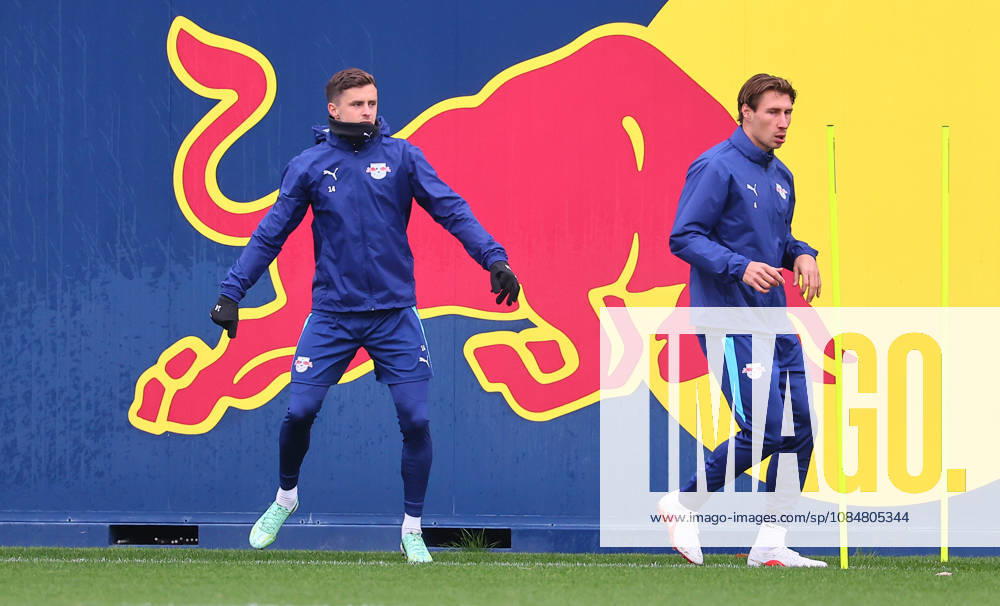 RB Leipzig Training for the Champions League, Leipzig, October 20, 2026, RB Academy, UEFA Champions League, RB Leipzig s final training session the day before Real Madrid vs. RB Leipzig. Pictured from left: Christoph Baumgartner and Willi Orban, both of RB Leipzig, Picture Point