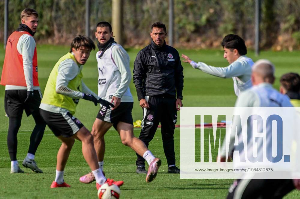 Nemeth, David, Tomoya, Ando, Adam, Dzwigala; Coach Marcel Rapp, Haron Sabah, Pauli; Germany, Hamburg, Training Facility on Kollaustrasse, Soccer, 2. Bundesliga, FC St. Pauli