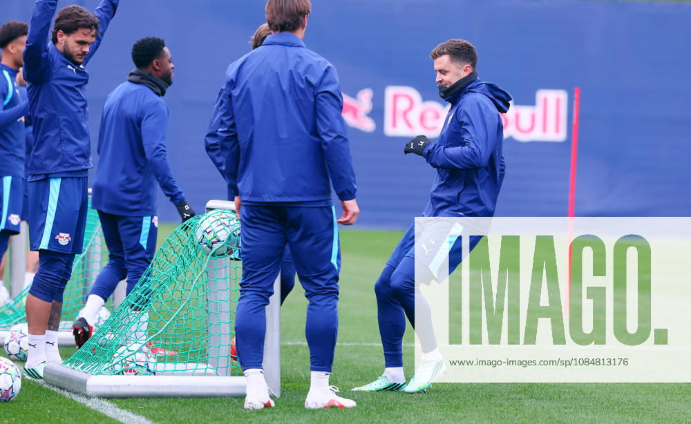 RB Leipzig Training: Champions League, Leipzig, October 20, 2026, RB Academy, UEFA Champions League, RB Leipzig s final training session the day before Real Madrid vs. RB Leipzig. Pictured: Christoph Baumgartner (right), 14, RB Leipzig, Picture Point