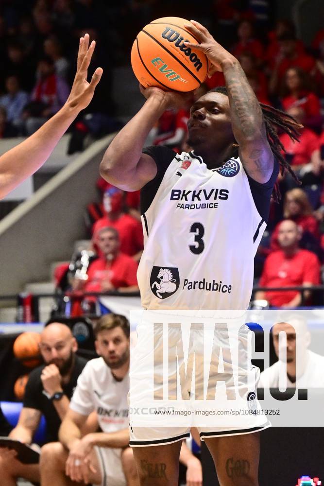 Trey Bonham (Pardubice) in action during men s Basketball Champions League, group E, 2nd round, BK KVIS Pardubice vs Unicaja Malaga, in Pardubice, Czech Republic, October 20, 2026. (CTKxPhoto JosefxVostarek) CTKPhotoP2026102006472 CTKPhotoP2026102006472