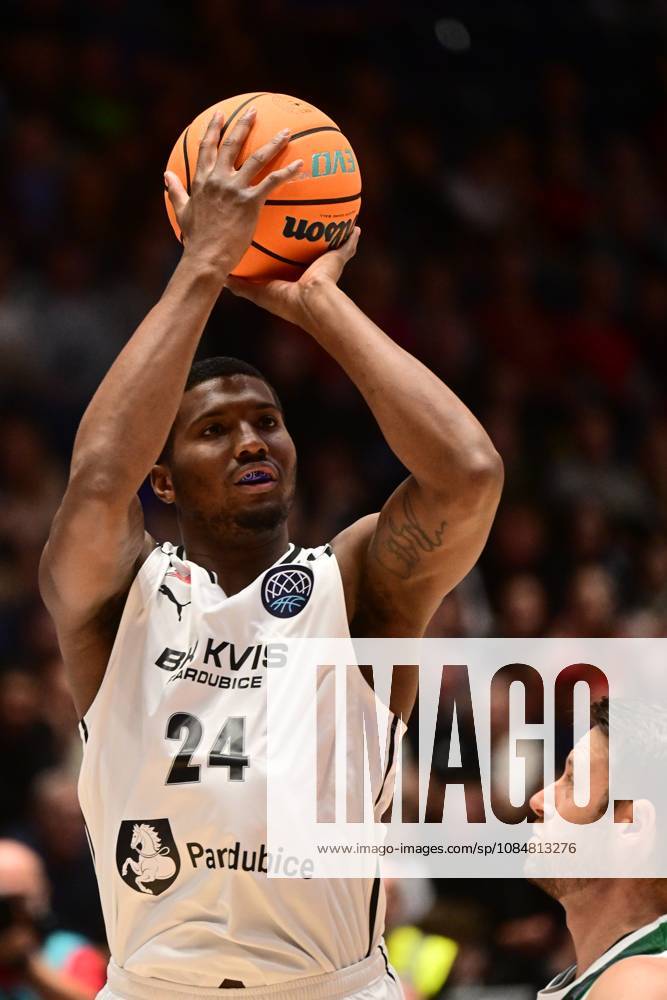 Nick Stampley (Pardubice) in action during men s Basketball Champions League, group E, 2nd round, BK KVIS Pardubice vs Unicaja Malaga, in Pardubice, Czech Republic, October 20, 2026. (CTKxPhoto JosefxVostarek) CTKPhotoP2026102006536 CTKPhotoP2026102006536