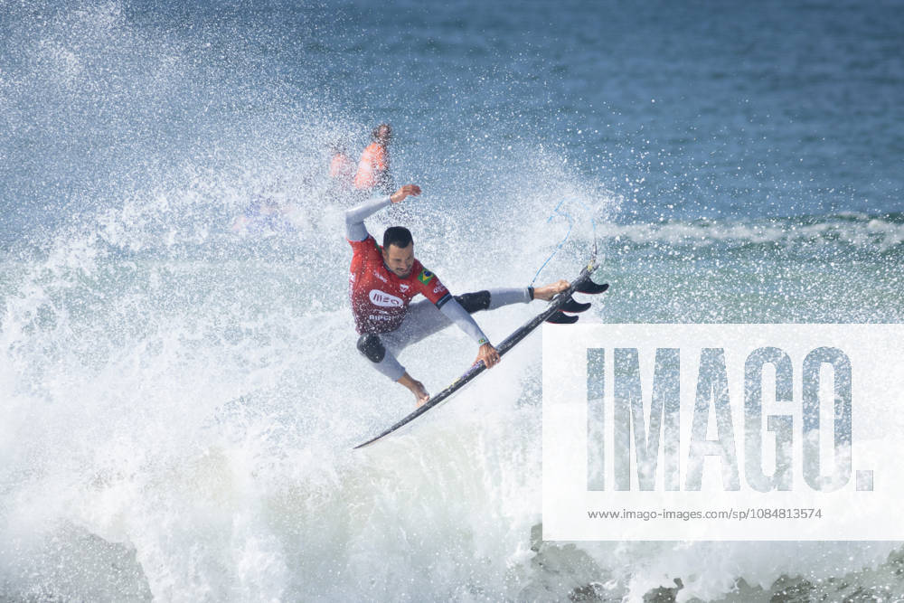 MEO Rip Curl Pro Portugal 2026, World Surf League Championship Tour Italo Ferreira competes during his heat at the MEO Rip Curl Pro Portugal 2026, a World Surf League Championship Tour event held at Supertubos Beach in Peniche, Portugal, on October 20, 2026. Ferreira wins his heat and advances to the next round. Peniche Portugal