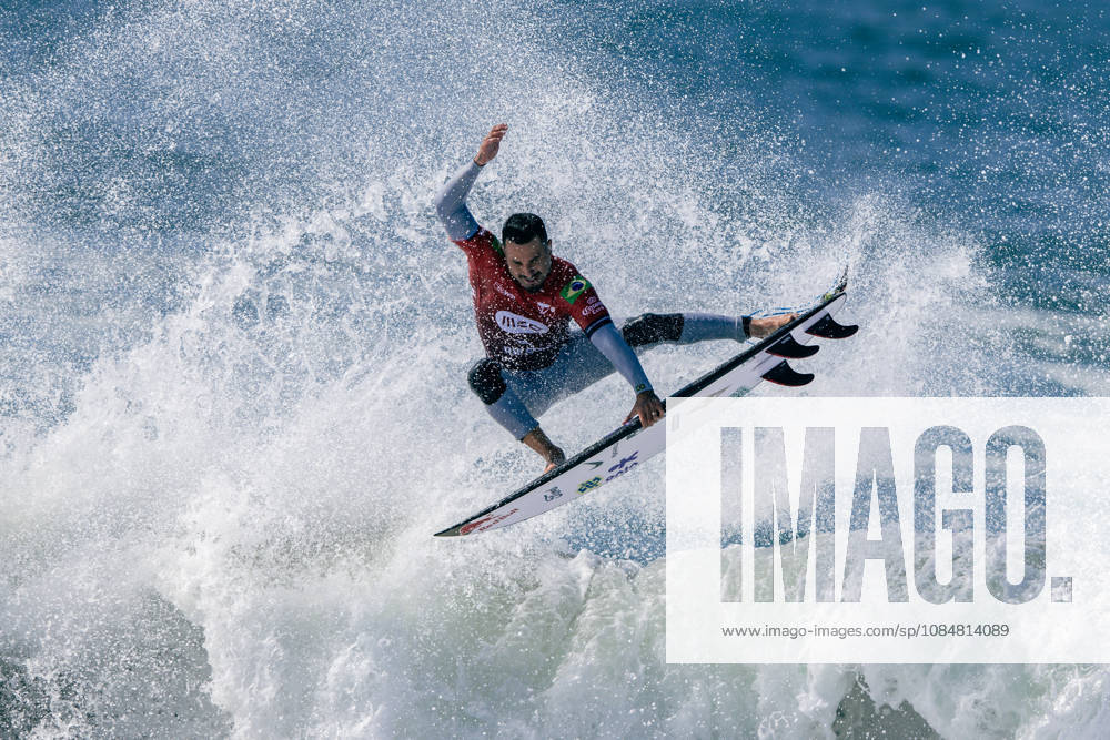 Meo Rip Curl Pro Portugal - Men Quarter Finals Italo Ferreira of Brazil competes during the Meo Rip Curl Pro Portugal at Praia dos Supertubos in Peniche, Portugal, on October 20, 2026. Peniche Leiria Portugal