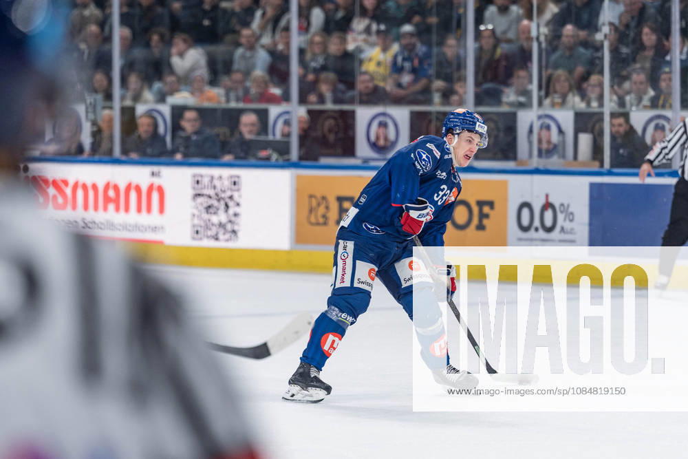 Zurich, Swiss Life Arena, National League: ZSC Lions vs. HC Davos, Jan Schwendeler (33), ZSC Zurich, Swiss Life Arena, Zurich, Switzerland