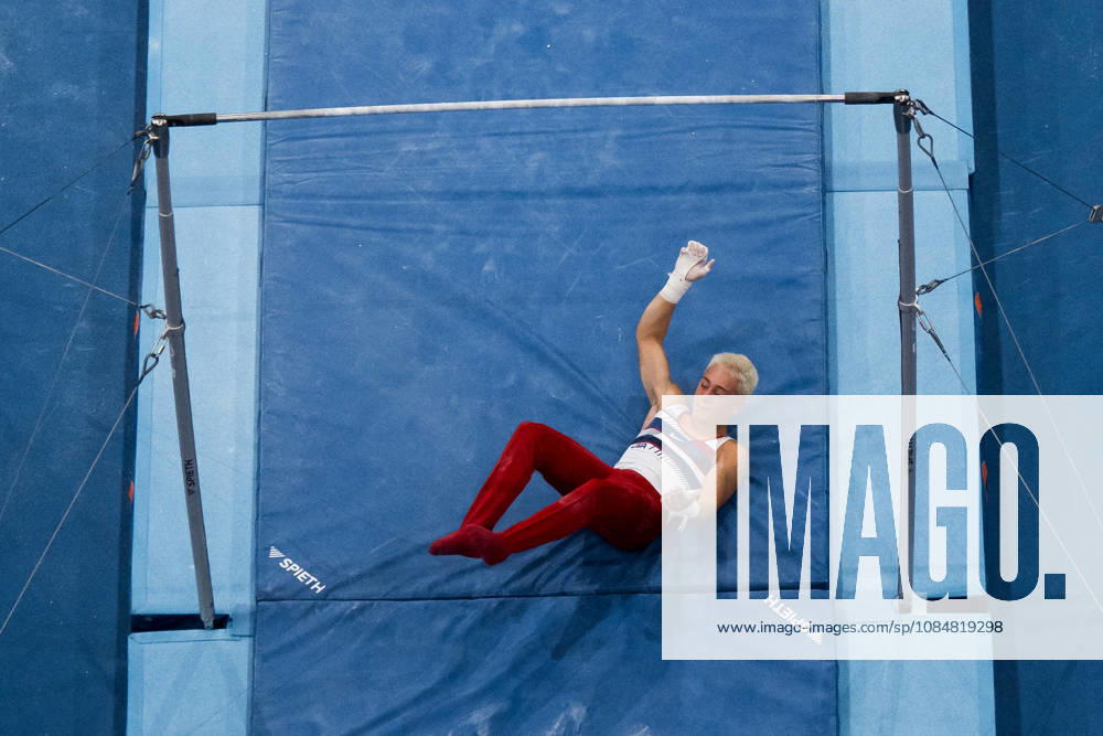 Danila Leykin of the United States competes on the horizontal bar during the men’s team final on day four of the 2026 Artistic Gymnastics World Championships on October 20, 2026 in Rotterdam. Photo by Joel Marklund, BILDBYRÅN. Code: JM JM0861 bbeng artistic gymnastics gymnastics world championships team final