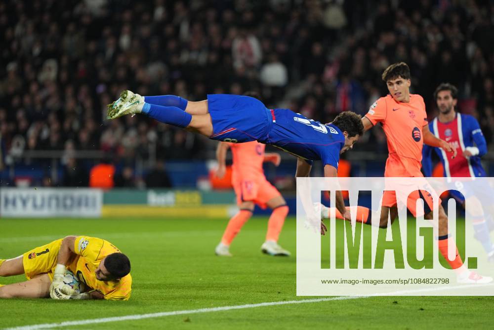 Joan Garcia of Barcelona saves at the feet of Joao Neves of PSG Paris Saint-Germain v Barcelona, UEFA Champions League, Football, Parc des Princes, Paris, France - 20 Oct 2026Paris Parc des Princes France