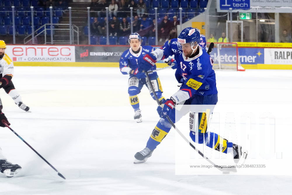 Swiss Ice hockey, Eishockey - EHC Kloten vs Lausanne Hockey - EHC Kloten Forward Joona Luoto (47)