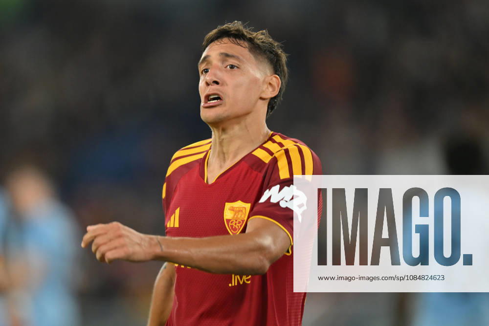 AS Roma v Slovan Bratislava - UEFA Champions League ROME, ITALY - OCTOBER 20 : Nahuer Molina (20) of AS Roma celebrates after scoring a goal during the Champions League match between AS Roma and Slovan Bratislava at Stadio Olimpico on October 20 ,2026 in Rome, Italy. Claudio Pasquazi Anadolu Rome Italy. Editorial use only. Please get in touch for any other usage.