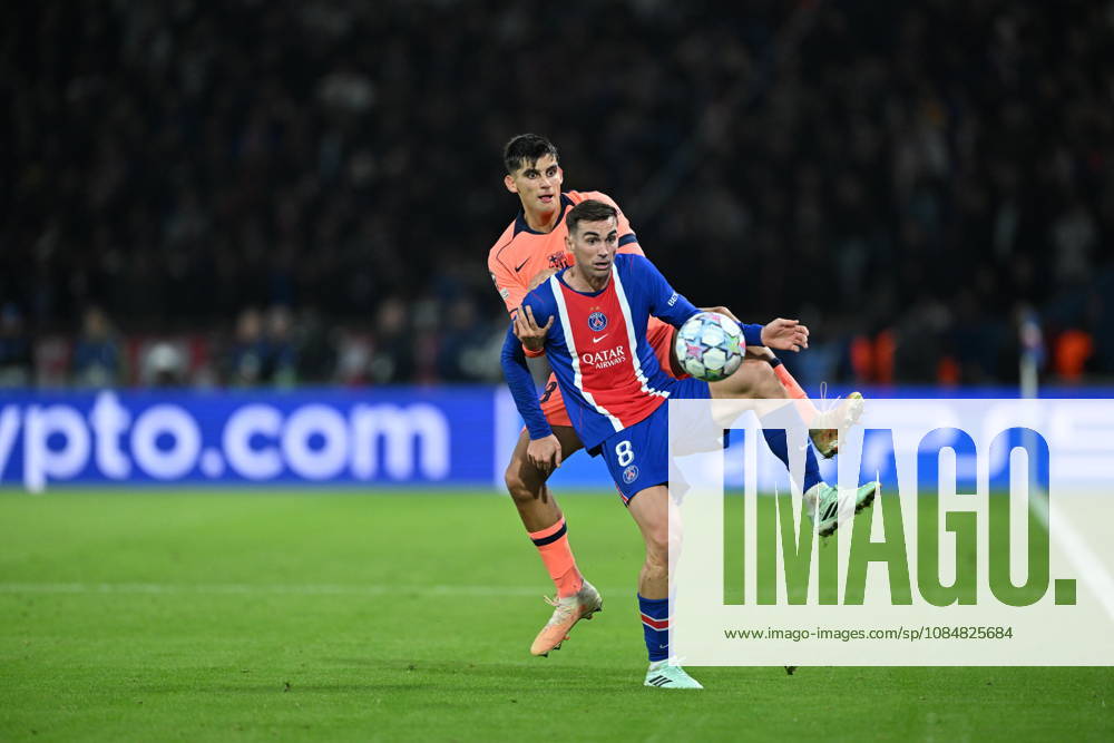 Paris Saint-Germain v Barcelona - UEFA Champions League PARIS, FRANCE - OCTOBER 20: Fabian Ruiz of PSG in action during UEFA Champions League match between Paris Saint-German and Barcelona at Parc des Princes in Paris, France on October 20, 2026. Mustafa Yalcin Anadolu Paris France. Editorial use only. Please get in touch for any other usage.