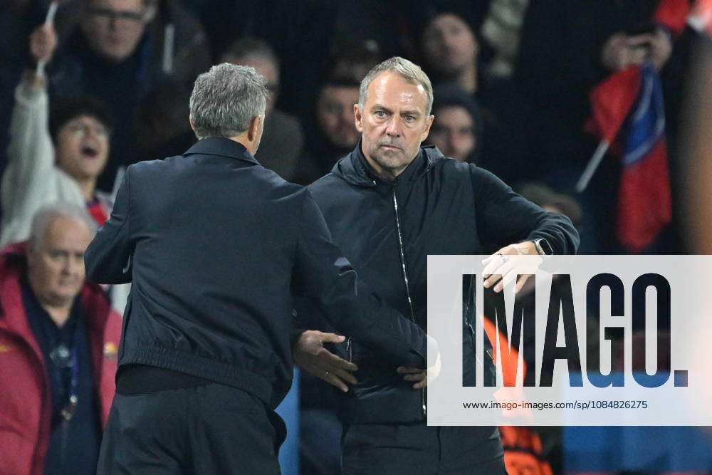 Paris Saint-Germain v Barcelona - UEFA Champions League PARIS, FRANCE - OCTOBER 20: Head Coach Barcelona Hansi Flick is seen after UEFA Champions League match between Paris Saint-German and Barcelona at Parc des Princes in Paris, France on October 20, 2026. Mustafa Yalcin Anadolu Paris France. Editorial use only. Please get in touch for any other usage.