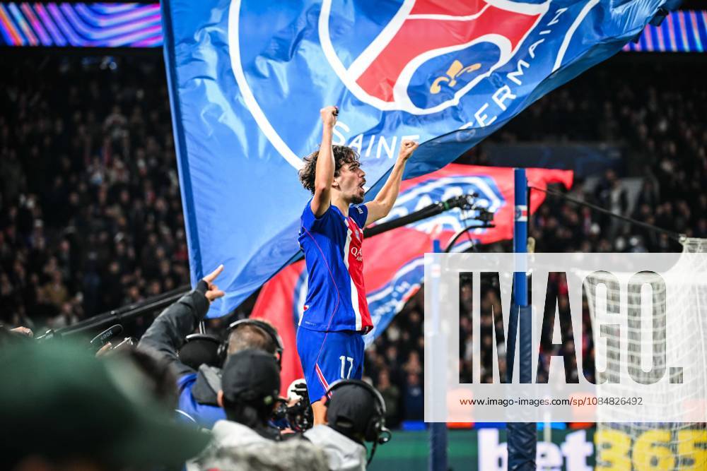 Vitor MACHADO FERREIRA (Vitinha) of PSG celebrates his goal during the UEFA Champions League, League Phase MD3 match between Paris Saint-Germain and FC Barcelona, Barca at Parc des Princes Stadium on October 20, 2026 in Paris, France. Paris France - ZUMAm308 20261020_zsp_m308_027