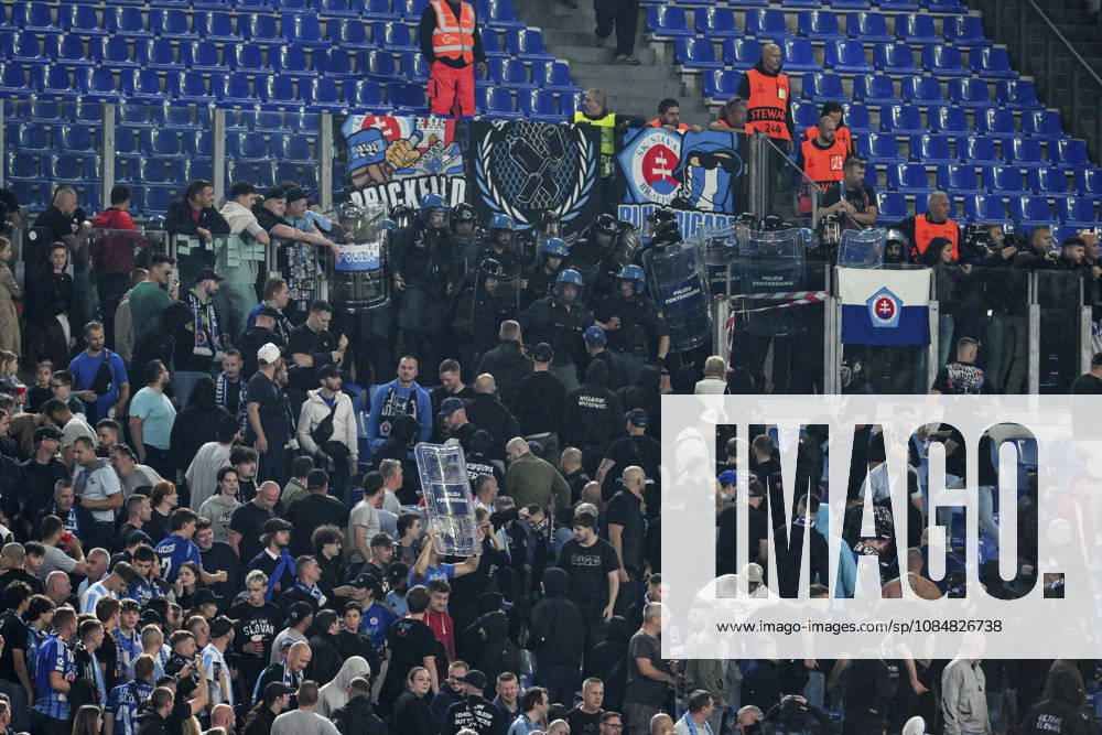 2026 Uefa Champions League 2026- 2027 Roma v Slovan Bratislava Oct 20 20 Oct 2026; Olimpico stadium, Roma, Italy; Uefa Champions League 2026- 2027 ; Roma versus Slovan Bratislava; clashes between fans in the stands Roma Lazio Italy