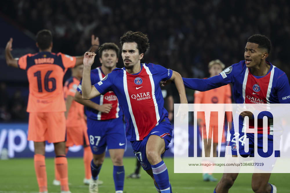 Joie - But de Vitinha (Paris Saint Germain) - Senny Mayulu (Paris Saint Germain)