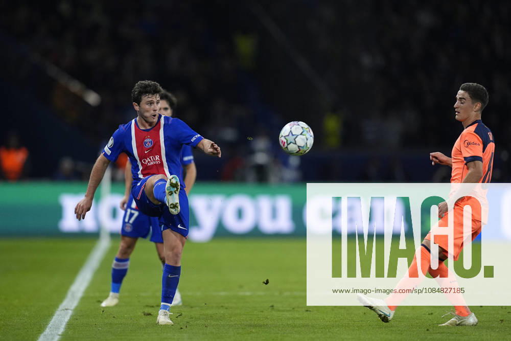 Joao Neves of PSG and Gavi of FC Barcelona, Barca in action during the UEFA Champions League 2026 27 League Phase MD3 match between Paris Saint-Germain and FC Barcelona at Parc des Princes on Octuber 20, 2026, in Paris, France. Paris France - ZUMAa181 20261020_zaa_a181_173