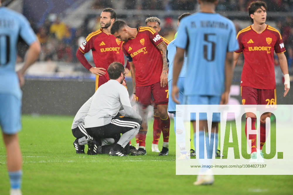 20th October 2026; Stadio Olimpico, Rome, Italy; UEFA Champions League Football, Roma versus Slovan Bratislava; Lorenzo Pellegrini of Roma receives treatment for an injury AllShotLive