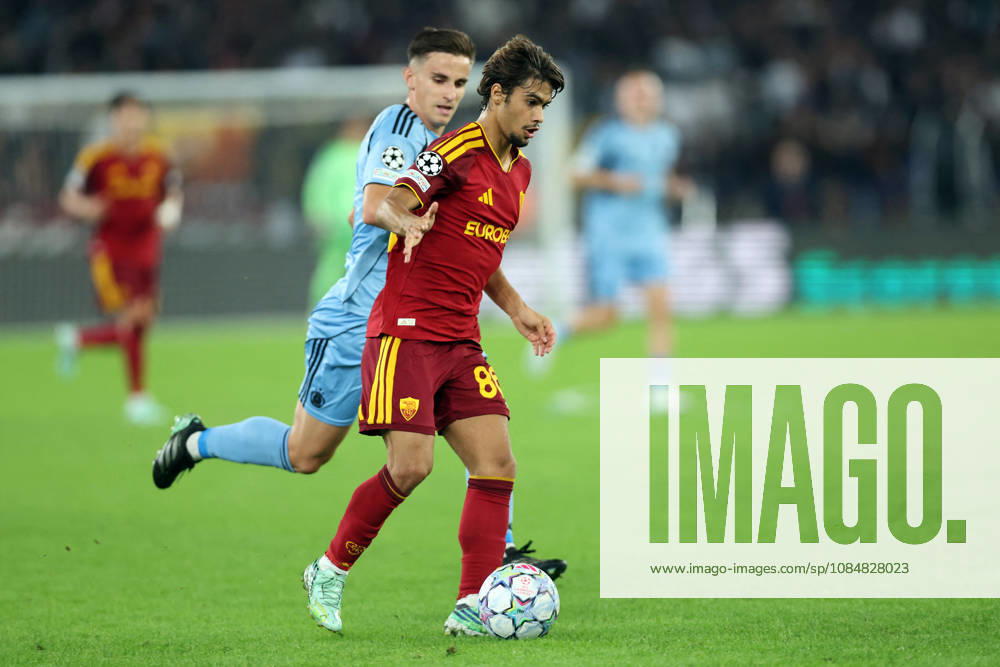 SOCCER - UEFA Champions League - AS Roma vs. Slovan Bratislava Photo by IPA ABACAPRESS.COM89963820 - Rome, Italy - October 20, 2026: Rodrigo Mora (attacking midfielder) of AS Roma in action during the 2026-2027 UEFA Champions League soccer match between AS Roma and Slovan Bratislava at the Olympic Stadium in Rome. Roma Italy