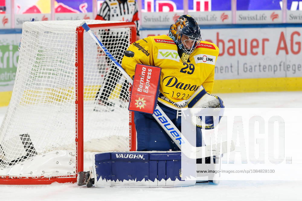 Swiss Life Arena, Zurich, SWITZERLAND, 2026–2027 Season, Men s Ice Hockey National League, ZSC Lions vs. HC Davos, Goaltender Sandro Aeschlimann, HC Davos