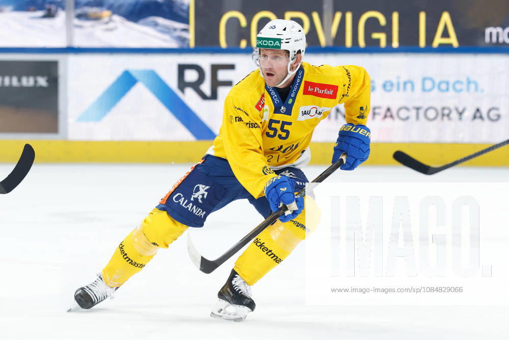 Swiss Life Arena, Zurich, SWITZERLAND, 2026–2027 Season, Men s Ice Hockey National League, ZSC Lions vs. HC Davos, Calle Andersson, HC Davos