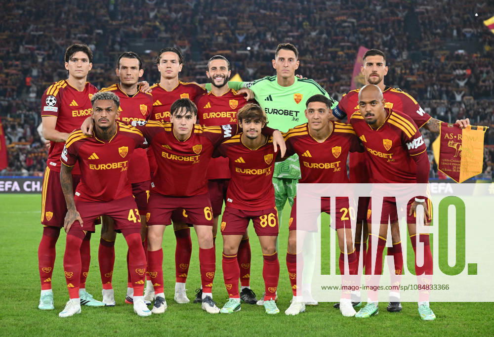 (261021) -- ROME, Oct. 21, 2026 -- Roma s starting players pose before the UEFA Champions League football match between Roma and Slovan Bratislava in Rome, Italy, Oct. 20, 2026. (Photo by Xinhua) (SP)ITALY-ROME-FOOTBALL-UEFA CHAMPIONS LEAGUE-ROMA VS SLOVAN BRATISLAVA AlbertoxLingria