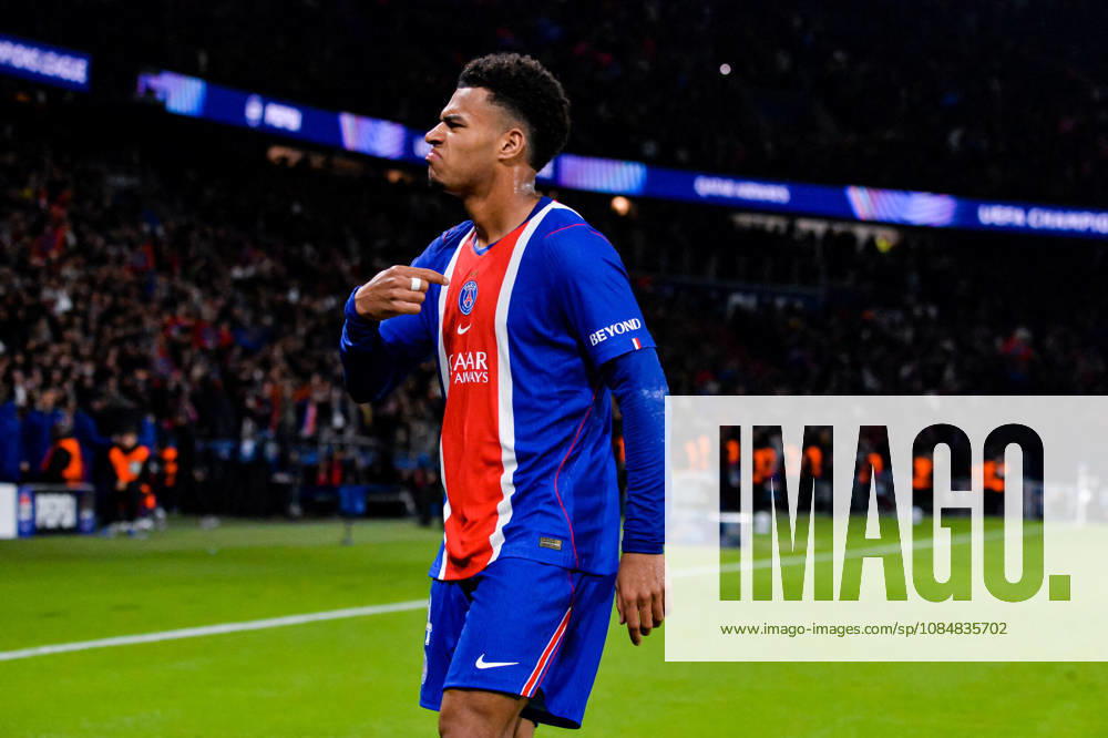 Joie des joueurs du Paris SG aprés le but de Desire Doue (Paris SG) - Match de Ligue Des Champions 2026-2027 (LDC) PSG - Barcelone (4-2) au Parc des Princes à Paris, le 20 octobre 2026. 2026-2027 Champions League (UCL) match: PSG vs. Barcelona (4–2) at the Parc des Princes in Paris, October 20, 2026. Paris France