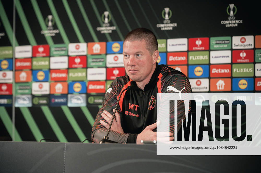 FC Midtjylland press conference, PK, Pressekonferenz - UEFA Conference League Herning, Denmark - October 21: Head coach Mike Tullberg and Pedro Bravo during a press conference ahead of a match between FC Midtjylland and St. Truidense in UEFA Conference League at MCH Arena Herning MCH Arena Denmark