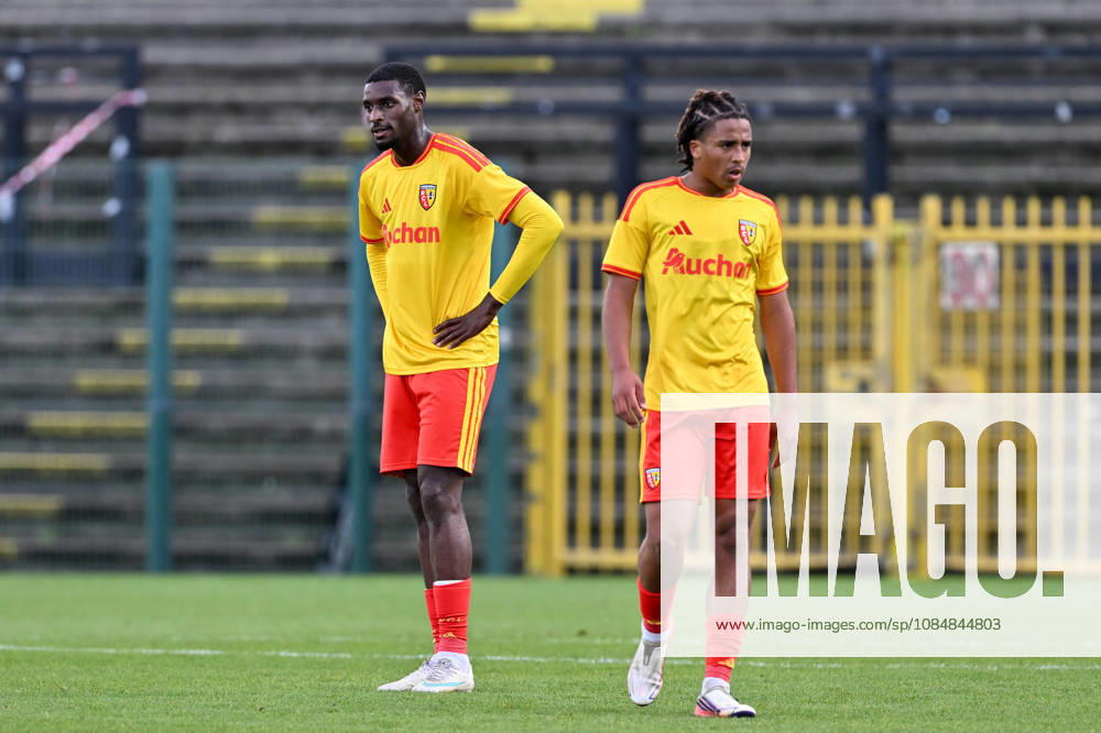 Youth League Club Brugge vs RC Lens Elijah Mendy (5) of Lens and Mohamed Sissoko (3) of Lens looking dejected and disappointed during the Uefa Youth League matchday 3 game in the League phase in season 2026 - 2027 between Club Brugge KV and Racing Club De Lens Under 19 on October 21 , 2026 in Roeselare, Belgium. (Photo by David Catry sportpix) Roeselare Belgium