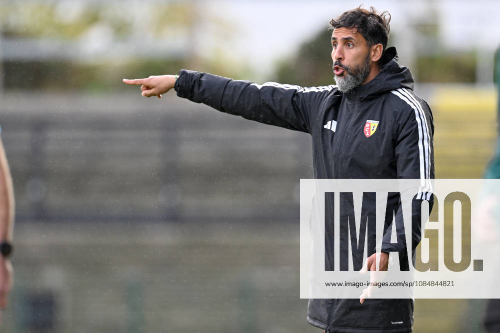Youth League Club Brugge vs RC Lens Head Coach Walid Mesloub of Lens pictured during the Uefa Youth League matchday 3 game in the League phase in season 2026 - 2027 between Club Brugge KV and Racing Club De Lens Under 19 on October 21 , 2026 in Roeselare, Belgium. (Photo by David Catry sportpix) Roeselare Belgium