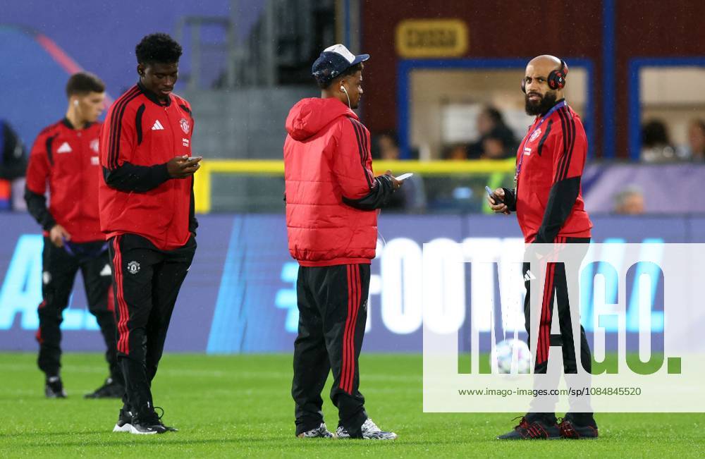 Bryan Mbeumo of Manchester United, ManU on the pitch ahead of kick off Como v Manchester United, UEFA Champions League, Football, Stadio Giuseppe Sinigaglia, Como, Italy - 21 Oct 2026Como Stadio Giuseppe Sinigaglia Italy