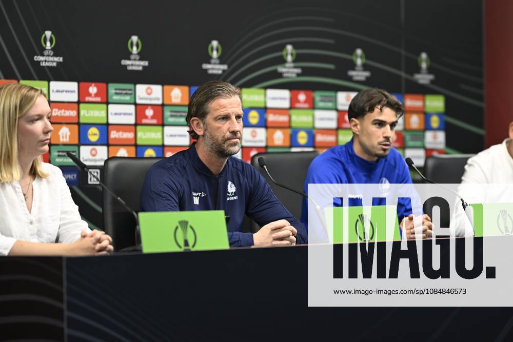 SC Braga v KAA Gent - UEFA Conference League Media Activities 21 10 2026 BRAGA, PORTUGAL - OCTOBER 21 : De Mil Rik head coach of KAA Gent and Tiago Alves Araujo Felipe defender of KAA Gent speaking with the media during a pre-match press conference, PK, Pressekonferenz ahead of the UEFA Conference League 2026 27 League Phase matchday 2 match between SC Braga and KAA Gent on October 21, 2026 in Braga, Portugal, 21 10 2026 Braga Portugal