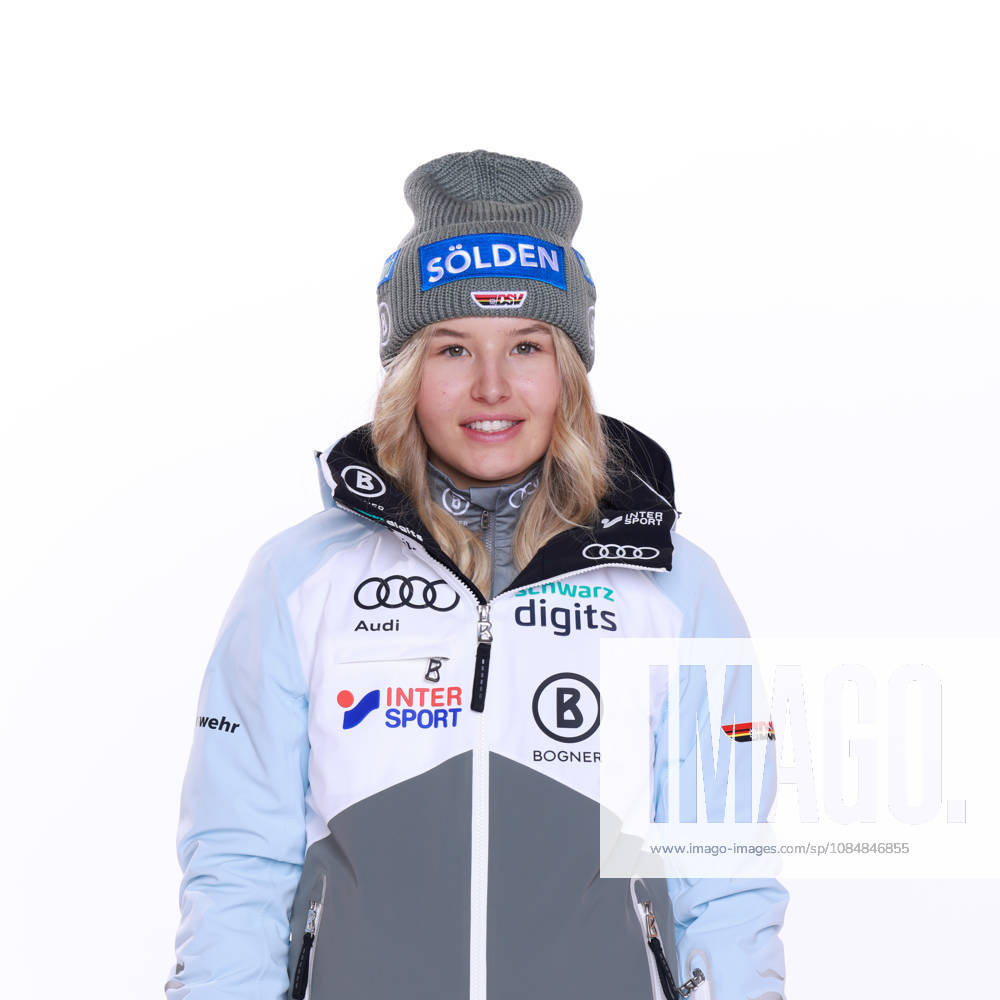 DSV German Ski Association Portraits Season 2026–27 Romy ERTL, Alpine Skiing, Single Image, Cropped Single Motif, Portrait, Portrait, Portrait, DSV,German Ski Association Season 2026–2027 German Ski Association via SVEN SIMON Photo Agency Poolfoto SvenSimon Deutscher Skiverband ,