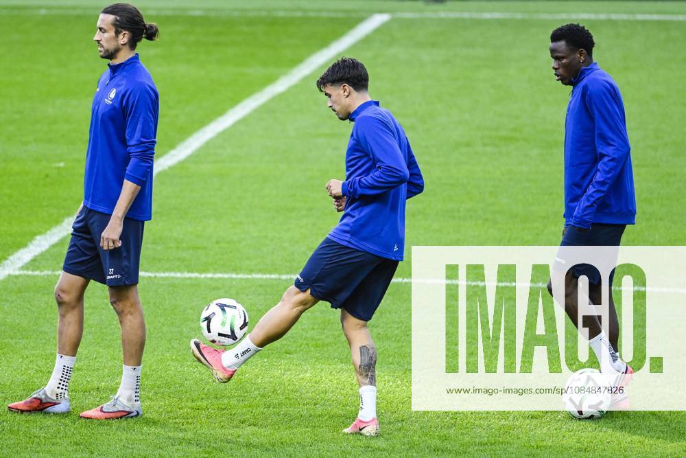 Tiago Araujo of KAA Gent pictured in action during a training session of Belgian soccer team KAA Gent, Wednesday 21 October 2026 in Braga, Portugal. The team is preparing for the second match of the UEFA Conference League league phase against Portuguese SC Braga tomorrow. TOM GOYVAERTS TomxGoyvaerts x190520255x