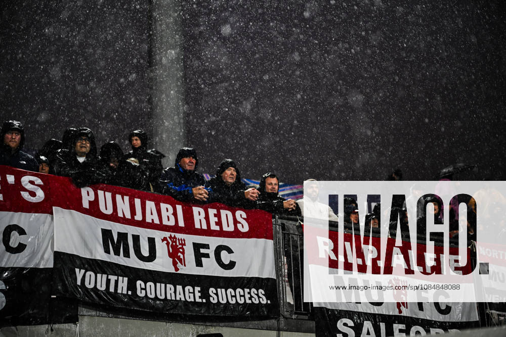 Manchester United, ManU Football Club supporters during the UEFA Champions League stage match Phase MD3 between Calcio Como and Manchester United Football Club at the Giuseppe Sinigaglia stadium in Como, north Italy -October 21, 2026 - Soccer.