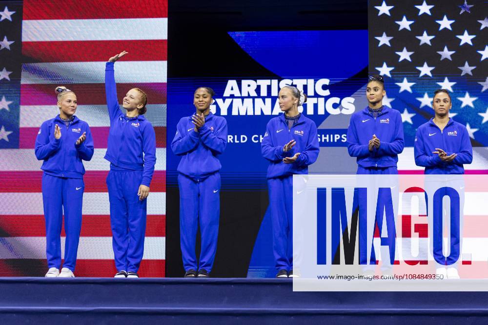 ROTTERDAM - The American gymnasts during the team final at the World Gymnastics Championships in Rotterdam Ahoy. IRIS VAN DEN BROEK ANP ANPxSportx IVx 573179625 originalFilename: 573179625