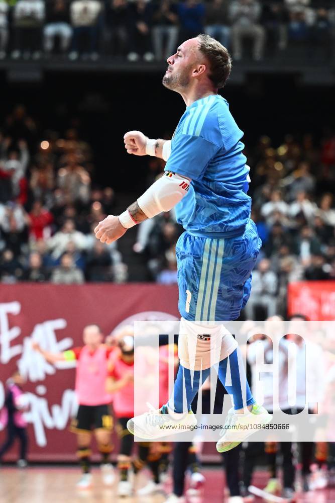 Belgium vs Slovenia - FIFA Futsal World Cup 2028 Main Round Group Phase ANTWERPEN, BELGIUM - OCTOBER 21 : Vrancken Dries goalkeeper of Red Devils Futsal celebrates scoring a goal during the FIFA Futsal World up 2028 main round group phase at the Lotto Arena on October 21, 2026 in Antwerpen, Belgium, 21 10 2026 Antwerpen Belgium