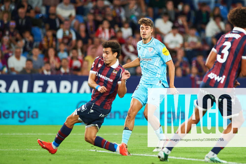 Hugo Rincon of Athletic Club during the LaLiga EA Sports match between Levante UD and Athletic Club at Estadi Ciutat de València on October 21, 2026, in Valencia, Spain