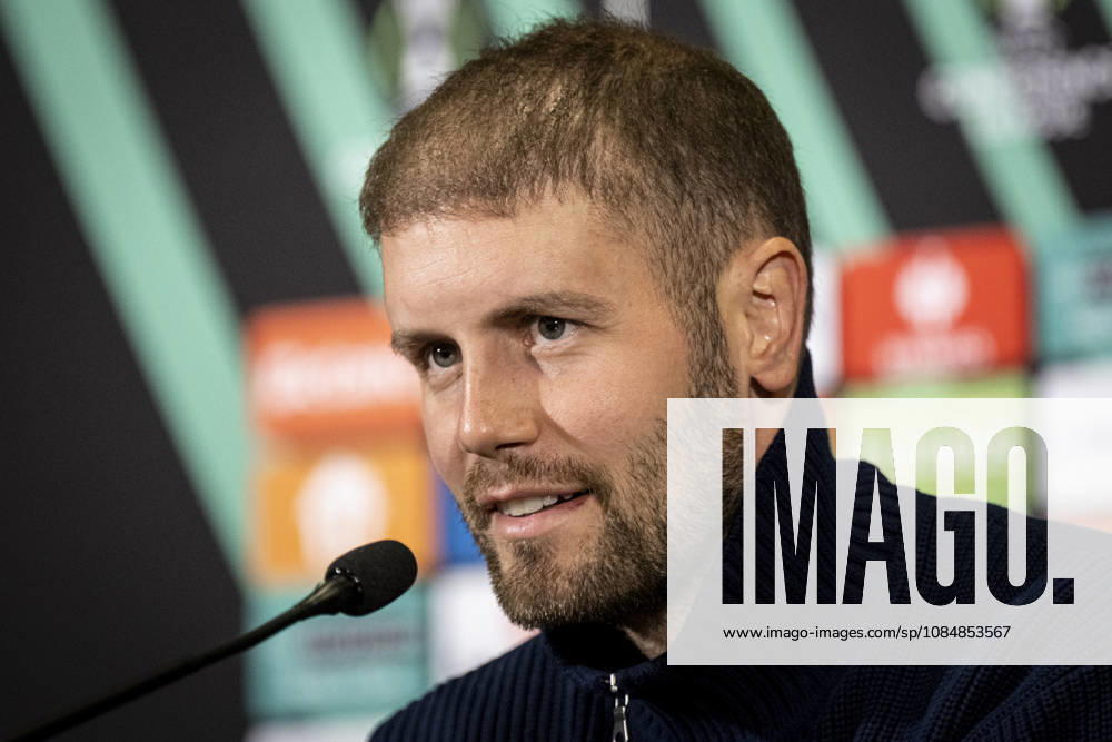 Coach Fabian Hurzeler of Brighton speaks during the press conference, PK, Pressekonferenz prior to the Football Conference League 2nd round match FK Jablonec vs Brighton in Jablonec nad Nisou, Czech Republic, October 21, 2026. (CTKxPhoto RadekxPetrasek) CTKPhotoP2026102108491 CTKPhotoP2026102108491