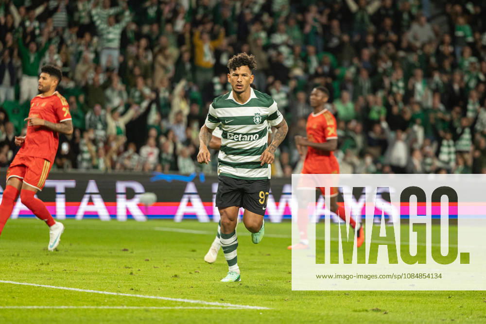 Luis Suarez celebrating after goal seen in football match between Sporting CP and LASK in UEFA Champions League 2026 27 at Estadio JosÃ Alvalade, Lisboa, Portugal (Luis Loureiro Ball Raw Images PT) Lisboa Estadio JosÃ Alvalade Portugal