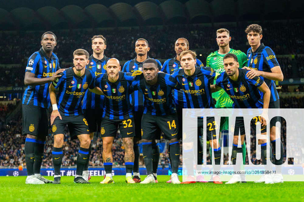 Internazionale Milano team photo before UEFA Champions League 2026 27 league phase game between Internazionale Milano and FC Shakhtar Donetsk (Gleb Soboliev Ball Raw Images) Milan San Siro Italy