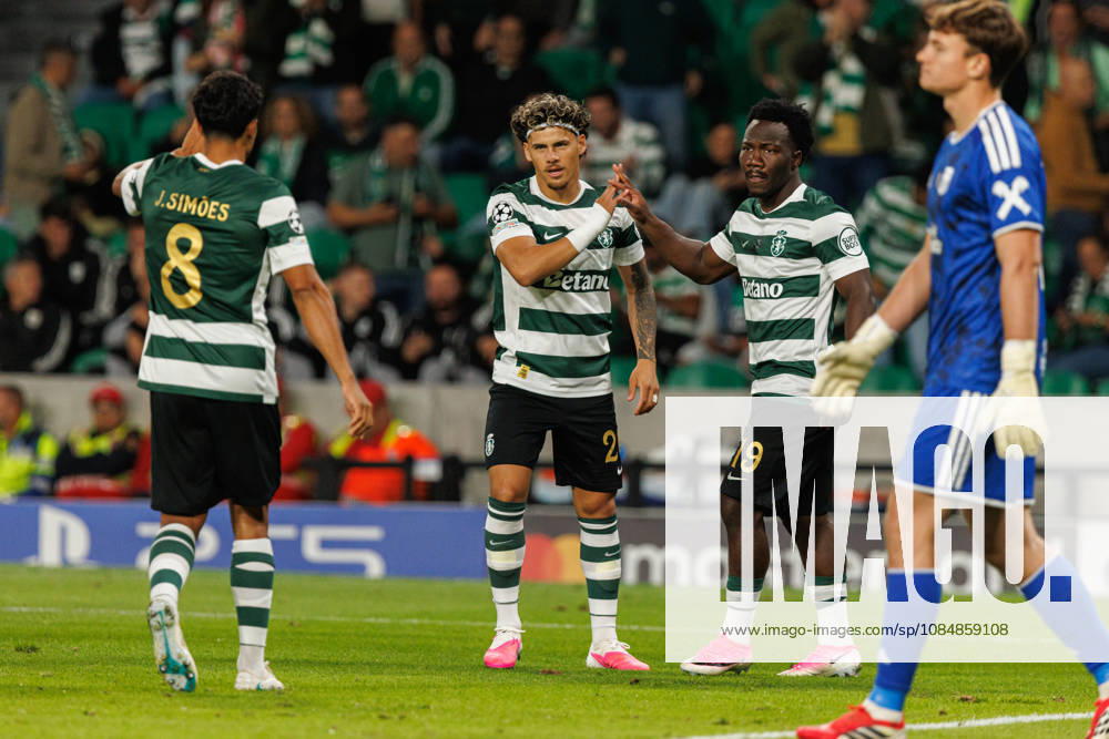 Luis Suarez and Nestory Irankunda seen in football match between Sporting CP and LASK in UEFA Champions League 2026 27 at Estadio JosÃ Alvalade, Lisboa, Portugal (Luis Loureiro Ball Raw Images PT) Lisboa Estadio JosÃ Alvalade Portugal