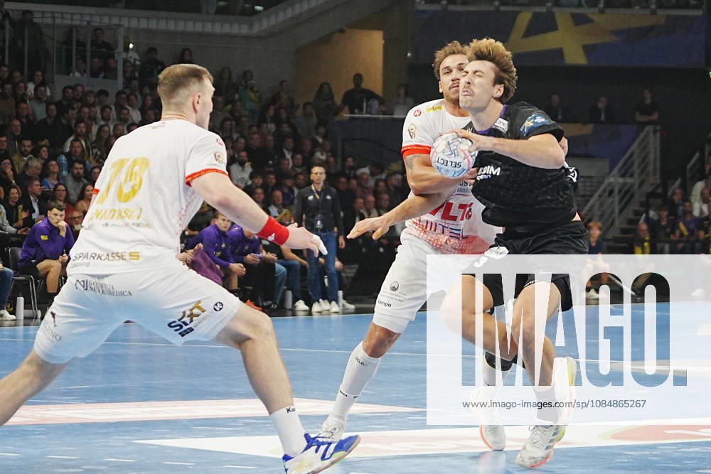 Nantes 21 Octobre 2026 3 Thibaud Briet of HBC Nantes during the EHF Champions League, handball match between HBC Nantes and Vardar Skopje on 21 October 2026 at H Arena in Nantes, France - Photo Nantes France - ZUMAl193 20261021_zsp_l193_032