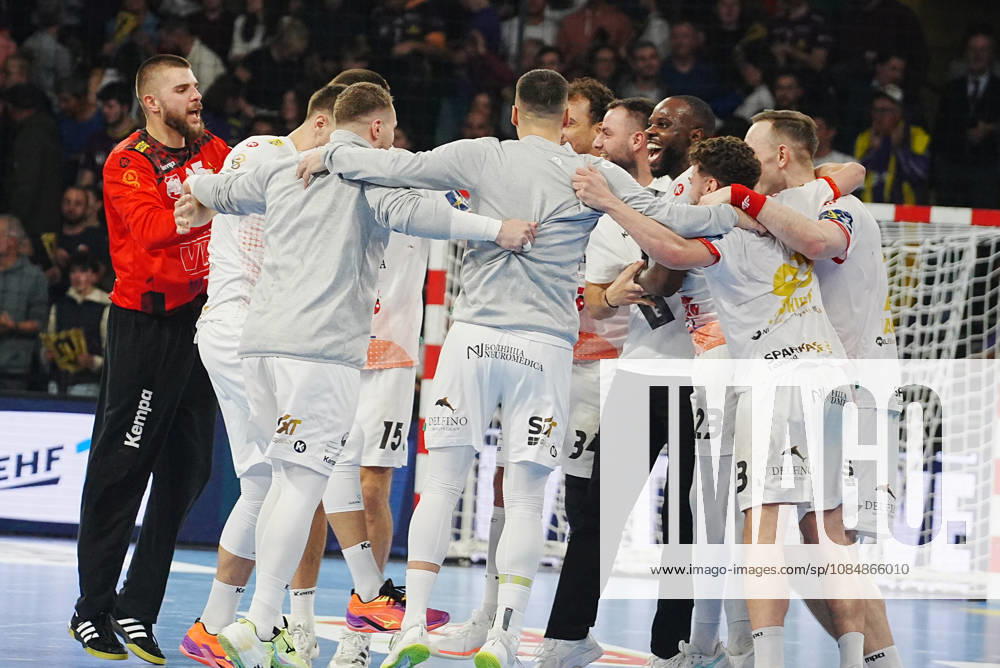 Nantes 21 Octobre 2026 Co lo bration Victory Team Varda Skopje during the EHF Champions League, handball match between HBC Nantes and Vardar Skopje on 21 October 2026 at H Arena in Nantes, France - Photo Nantes France - ZUMAl193 20261021_zsp_l193_085