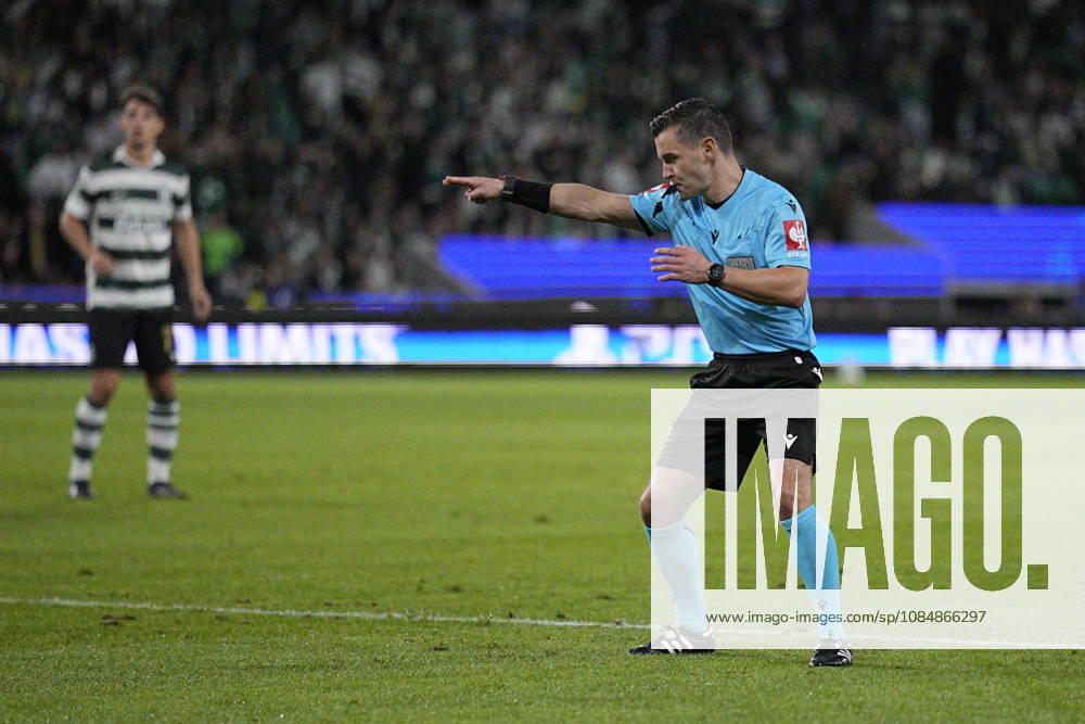 Referee Nicholas Walsh during the UEFA Champions League 2026 27 League Phase MD3 match between Sporting Club de Portugal and LASK at Estadio Jose Alvalade on October 21, 2026 in Lisbon, Portugal (Photo by Pedro Loureiro Sports Press Photo SPP)